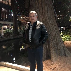 Meet your Posher, Abel